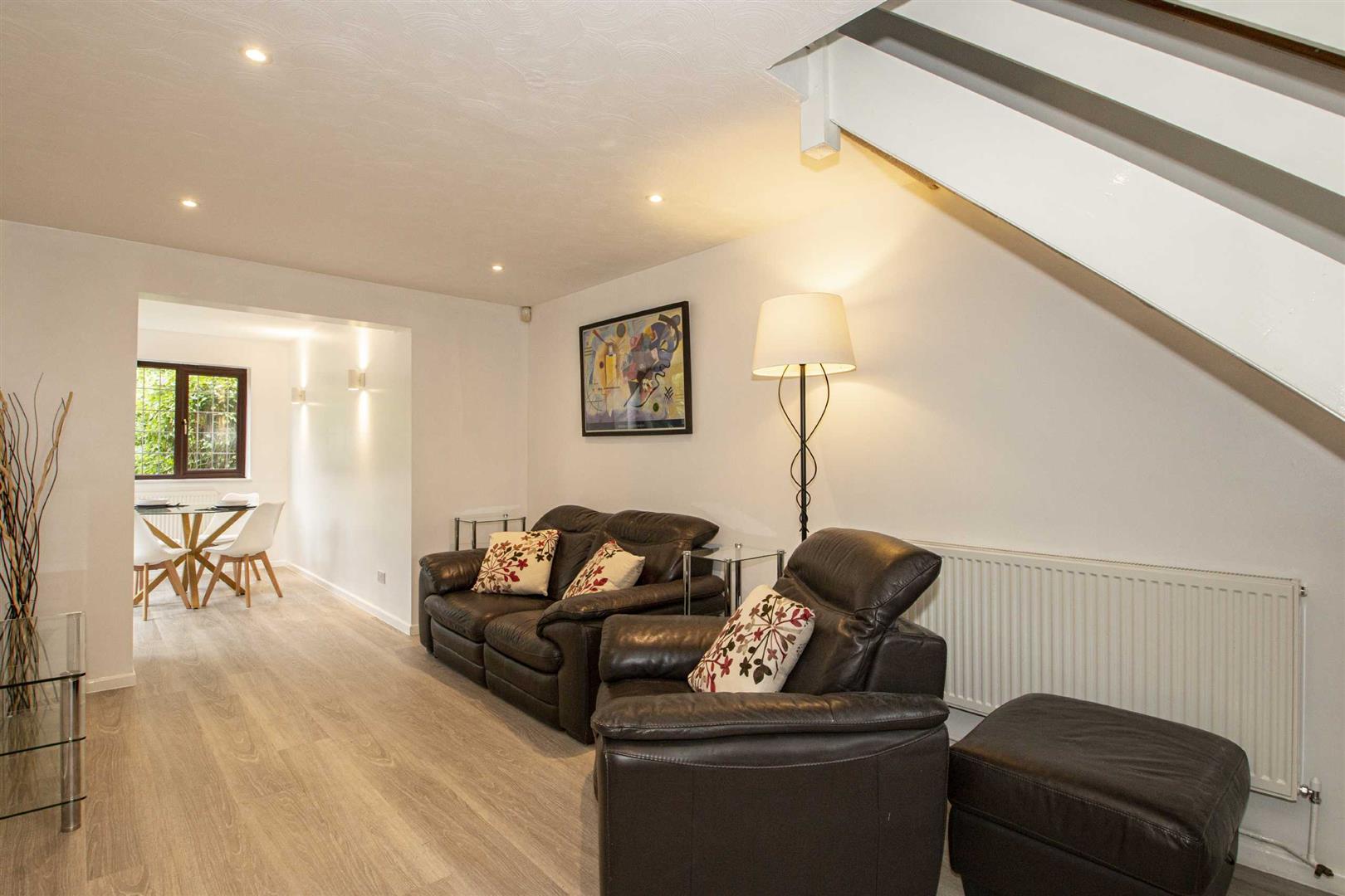 Caesars Close, Bancroft, Milton Keynes
